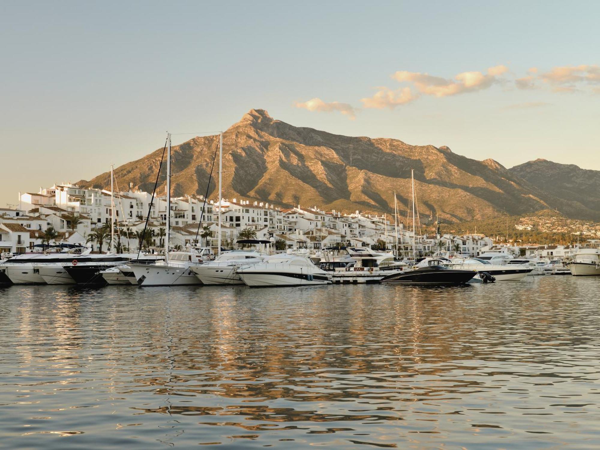 Vacation Marbella I Brand New Terrazas De Banus Apt, 24-7 Security, A Minute From The Marina, The Sea And Luxury Shopping Ngoại thất bức ảnh