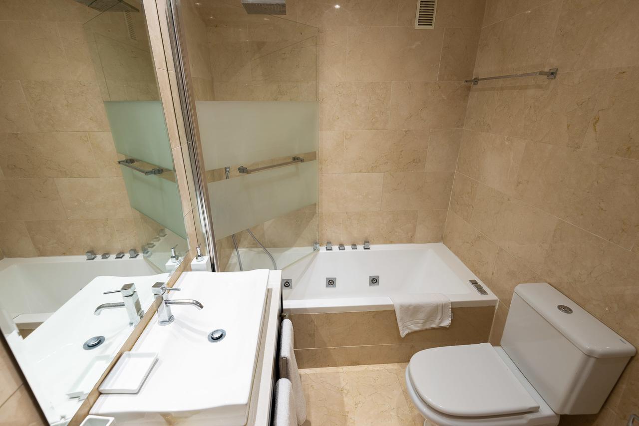 Vacation Marbella I Brand New Terrazas De Banus Apt, 24-7 Security, A Minute From The Marina, The Sea And Luxury Shopping Ngoại thất bức ảnh